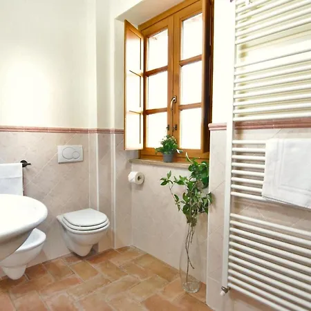 Alba Su Assisi Çiftlik konaklama