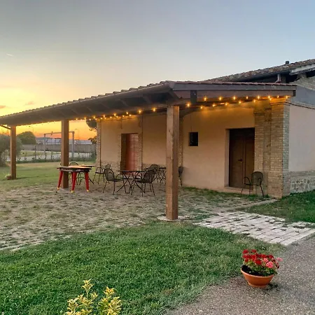 Çiftlik konaklama Alba Su Assisi